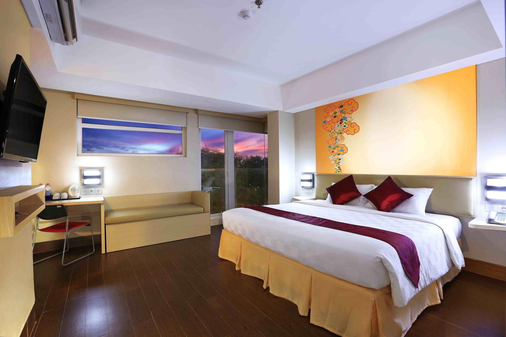 Cordela Hotel Cirebon Extérieur photo