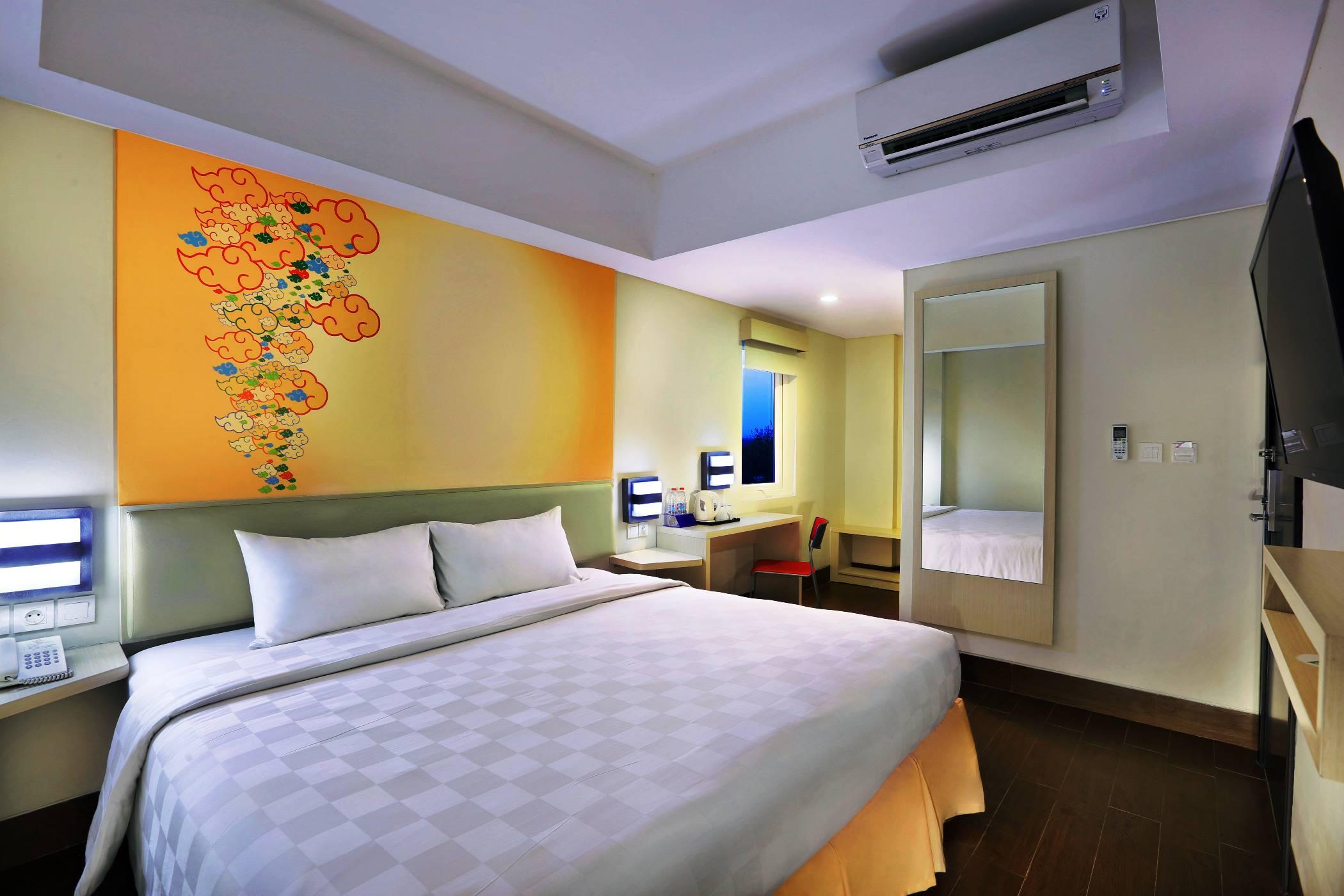 Cordela Hotel Cirebon Extérieur photo